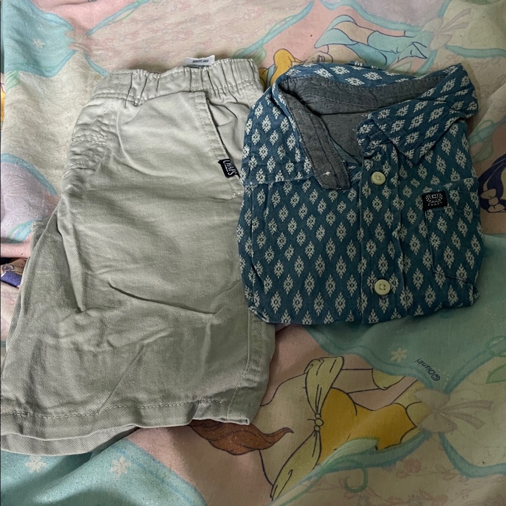 Chaps Boys Light Gray Shorts with Teal Patterned Button Shirt